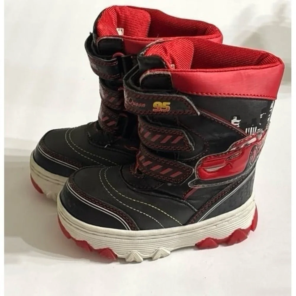 Disney Lightning McQueen Winter Snow Boots (size 7)